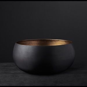 Restoration Hardware Matte Black and Brass Bowl - Large 🖤